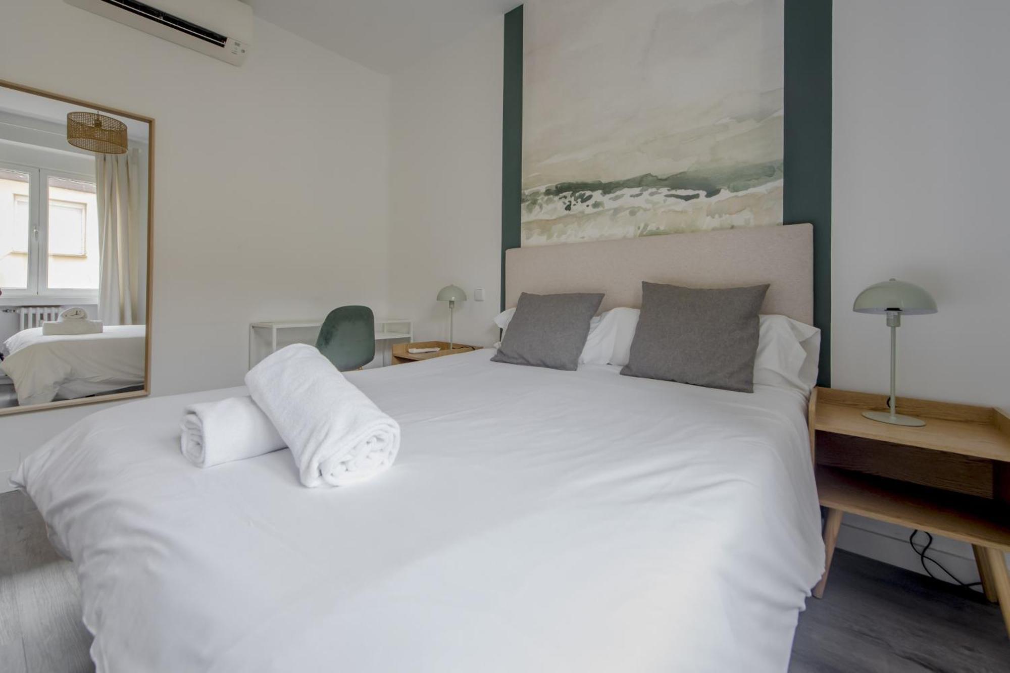 Genial Apartamento En La Latina-Centro De Madrid Esterno foto